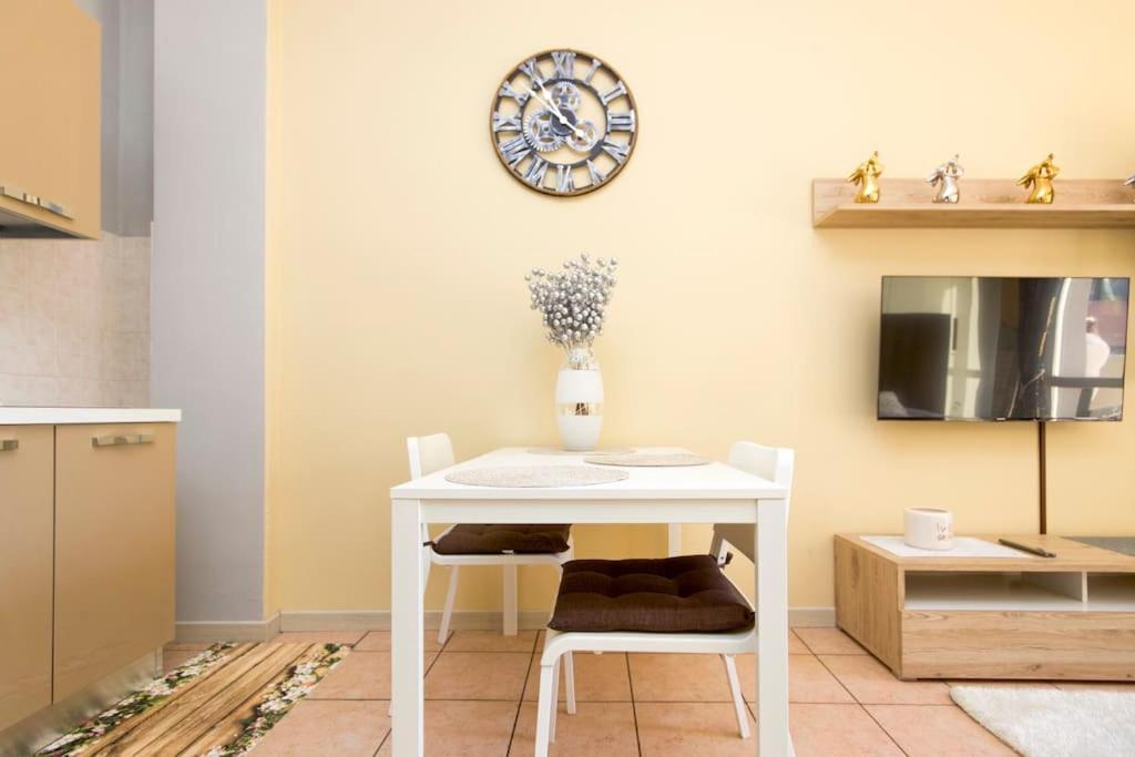 Star Suite, Malpensa - Rho Fiera Milano 15 Min Legnano Eksteriør bilde